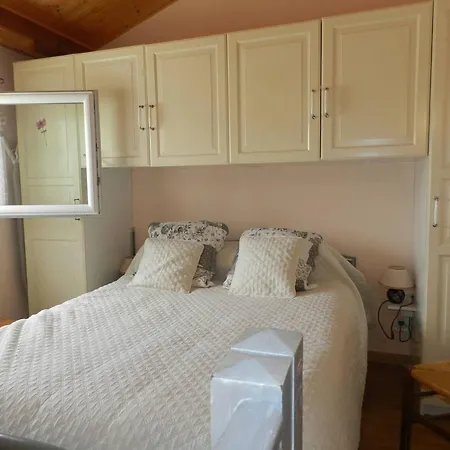 Apartment Le Lavandou, 3 Pieces, 4 Personnes - Fr-1-251-622 Le Lavandou
